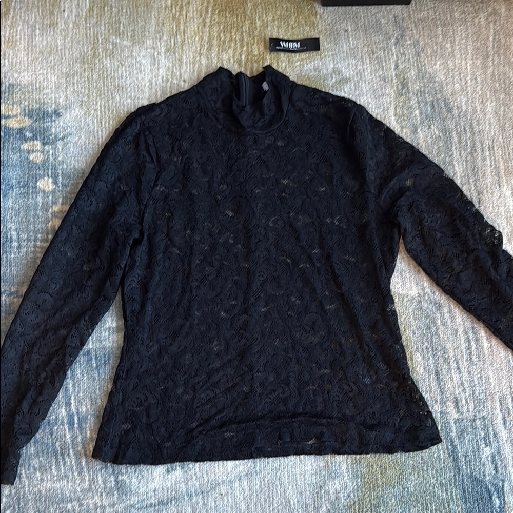White House Black Market Black Lace Fitted Long Sleeve Blouse